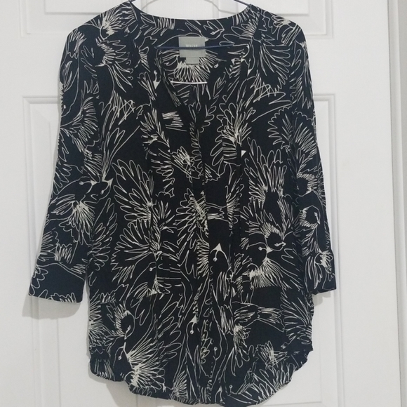 Anthropologie Tops - 3/25 Anthropologie Maeve Bird 3/4 Sleeve Blouse